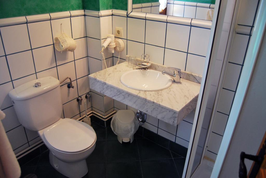 La Becada De Buelna Casa de hóspedes Corrales De Buelna Quarto foto