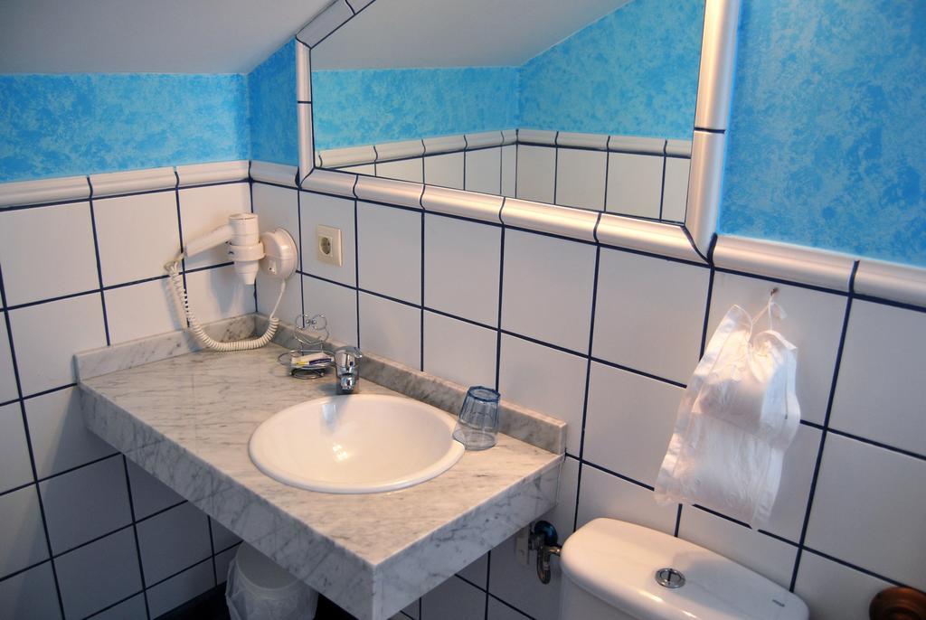 La Becada De Buelna Casa de hóspedes Corrales De Buelna Quarto foto
