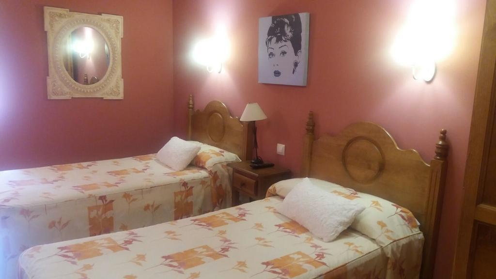 La Becada De Buelna Casa de hóspedes Corrales De Buelna Exterior foto